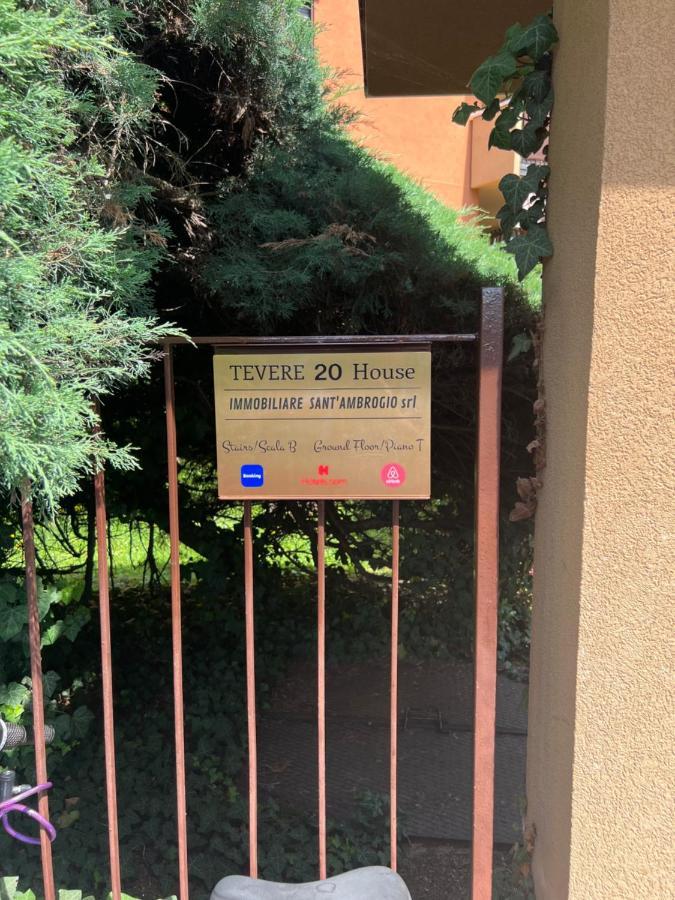 Tevere 20 House Monza Eksteriør billede